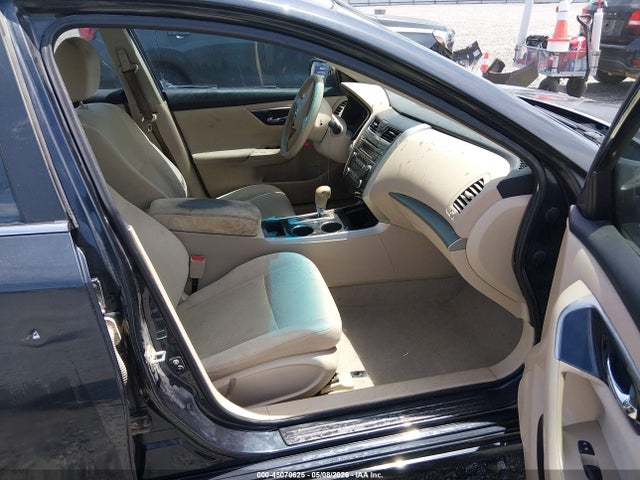 2014 Nissan Altima 2.5 S მანქანა იყიდება აუქციონზე, vin: 1N4AL3AP3EN383750, აუქციონის ნომერი: 45070625
