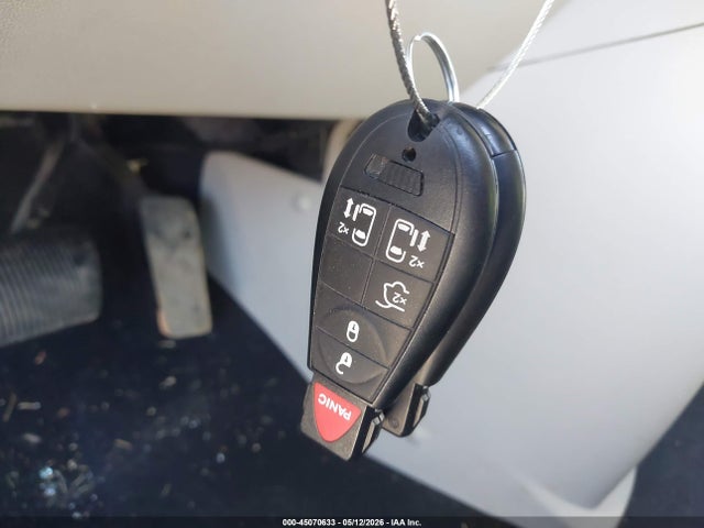 45070633 :رقم المزاد ، 2C4RC1BGXER348190 vin ، 2014 Chrysler Town & Country Touring مزاد بيع