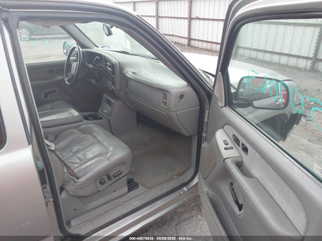 45070636 :رقم المزاد ، 2GCEC19T811242010 vin ، 2001 Chevrolet Silverado 1500 Lt مزاد بيع