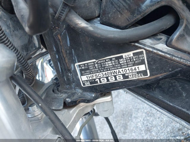 1998 Honda Gl1500 C/2 მანქანა იყიდება აუქციონზე, vin: 1HFSC3409WA101641, აუქციონის ნომერი: 45070653