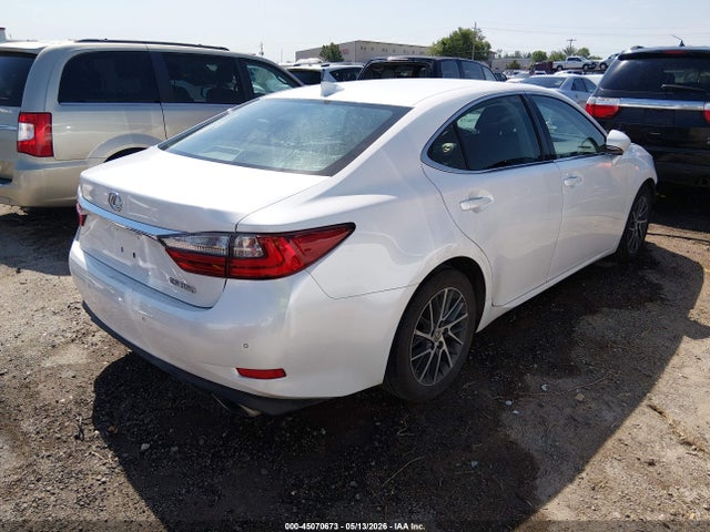 45070673 :رقم المزاد ، 58ABK1GG3JU101348 vin ، 2018 Lexus Es 350 مزاد بيع