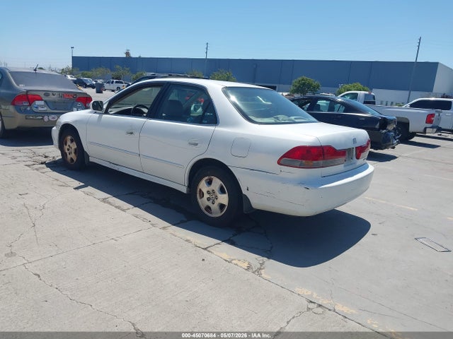 45070684 :رقم المزاد ، 1HGCG165X2A020286 vin ، 2002 Honda Accord 3.0 Ex مزاد بيع