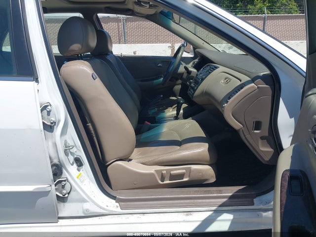 45070684 :رقم المزاد ، 1HGCG165X2A020286 vin ، 2002 Honda Accord 3.0 Ex مزاد بيع