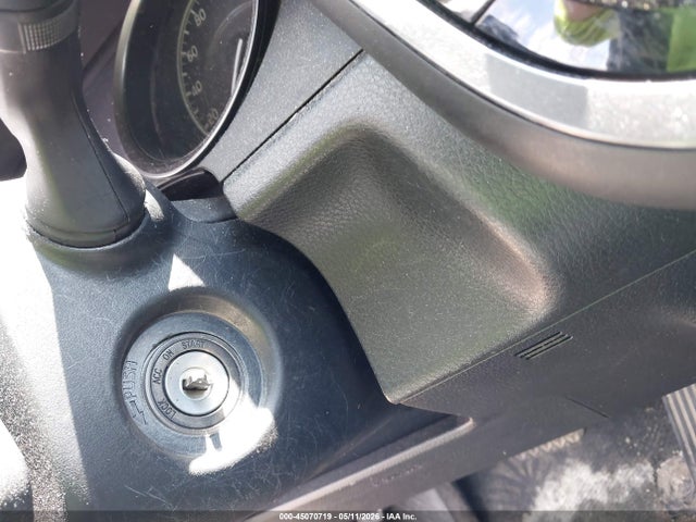 45070719 :رقم المزاد ، 4T1G11AK7PU808555 vin ، 2023 Toyota Camry Se مزاد بيع