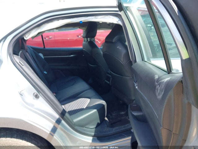 45070719 :رقم المزاد ، 4T1G11AK7PU808555 vin ، 2023 Toyota Camry Se مزاد بيع