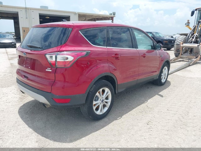 2017 Ford Escape Se მანქანა იყიდება აუქციონზე, vin: 1FMCU0GD8HUB42526, აუქციონის ნომერი: 45070722