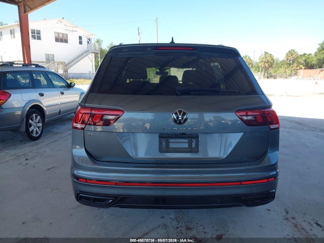 Продаж на аукціоні авто 2023 Volkswagen Tiguan 2.0t Se R-line Black, vin: 3VVCB7AX1PM040561, номер лоту: 45070736