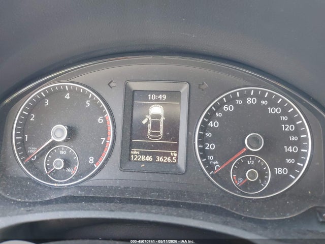 45070741 :رقم المزاد ، WVWBA7AH0AV011801 vin ، 2010 Volkswagen Eos Komfort مزاد بيع