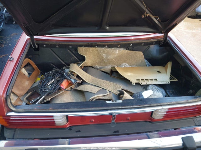45070758 :رقم المزاد ، 10704412027608 vin ، 1975 Mercedes-benz Sl 450 مزاد بيع