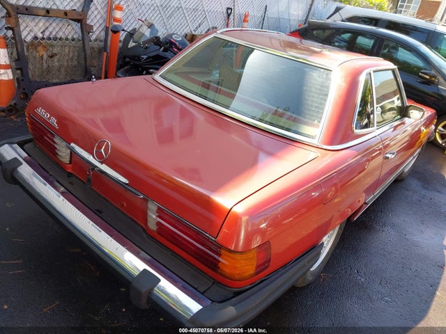 45070758 :رقم المزاد ، 10704412027608 vin ، 1975 Mercedes-benz Sl 450 مزاد بيع