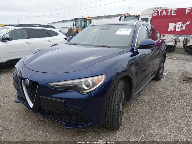 45070783 :رقم المزاد ، ZASFAKBN6J7B78880 vin ، 2018 Alfa Romeo Stelvio Ti Awd مزاد بيع
