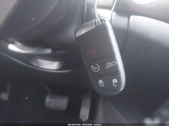 1C4RJEAG1FC677594 Jeep Grand Cherokee Altitude