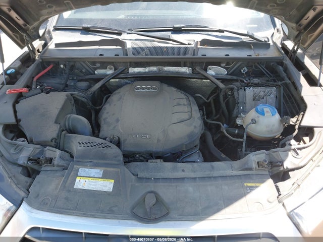 45070807 :رقم المزاد ، WA1BNAFY7J2007816 vin ، 2018 Audi Q5 2.0t Premium/2.0t Tech Premium مزاد بيع