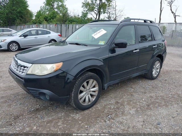 2013 Subaru Forester 2.5x Premium მანქანა იყიდება აუქციონზე, vin: JF2SHADC7DH401484, აუქციონის ნომერი: 45070854