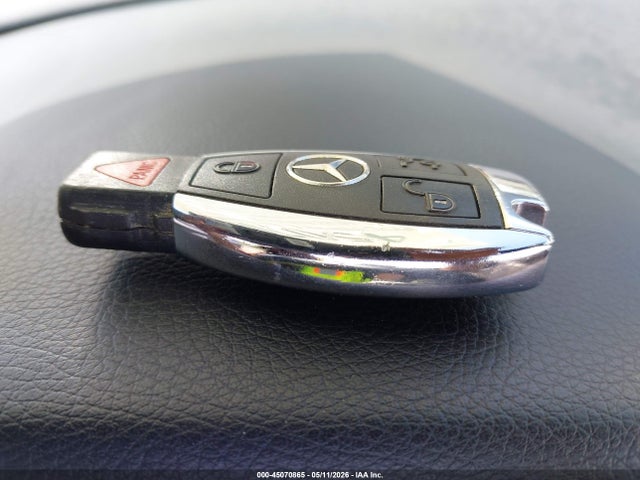 Продажа на аукционе авто 2012 Mercedes-benz Slk 55 Amg, vin: WDDPK7FA2CF038919, номер лота: 45070865