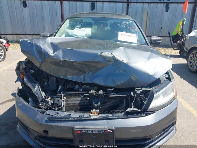 45070895 :رقم المزاد ، 3VWDB7AJ1HM215839 vin ، 2017 Volkswagen Jetta 1.4t Se مزاد بيع