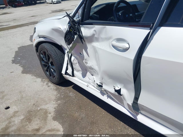 2022 Bmw X5 Xdrive40i მანქანა იყიდება აუქციონზე, vin: 5UXCR6C06N9L91867, აუქციონის ნომერი: 45070901