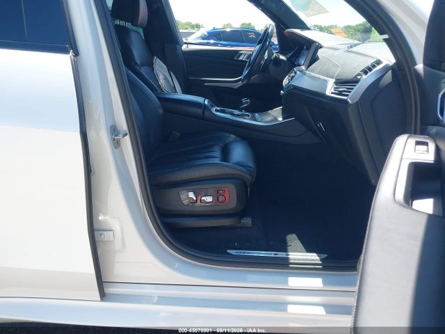 2022 Bmw X5 Xdrive40i მანქანა იყიდება აუქციონზე, vin: 5UXCR6C06N9L91867, აუქციონის ნომერი: 45070901