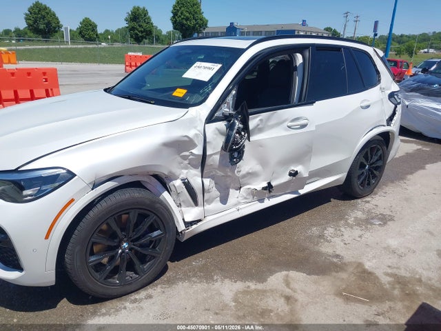 2022 Bmw X5 Xdrive40i მანქანა იყიდება აუქციონზე, vin: 5UXCR6C06N9L91867, აუქციონის ნომერი: 45070901