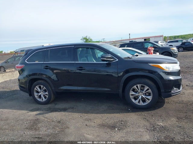 2015 Toyota Highlander Xle V6 მანქანა იყიდება აუქციონზე, vin: 5TDJKRFH3FS093747, აუქციონის ნომერი: 45070905