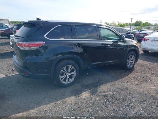 2015 Toyota Highlander Xle V6 მანქანა იყიდება აუქციონზე, vin: 5TDJKRFH3FS093747, აუქციონის ნომერი: 45070905