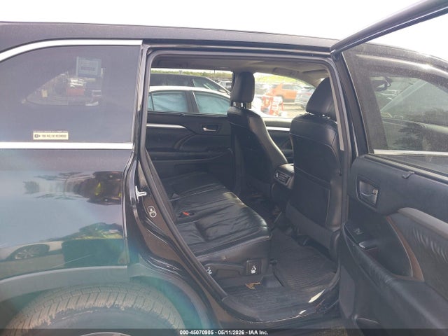 2015 Toyota Highlander Xle V6 მანქანა იყიდება აუქციონზე, vin: 5TDJKRFH3FS093747, აუქციონის ნომერი: 45070905