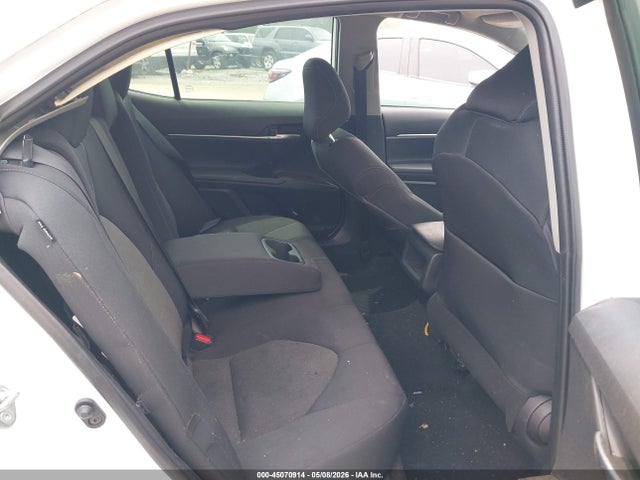Продажа на аукционе авто 2022 Toyota Camry Le, vin: 4T1C11AK0NU654153, номер лота: 45070914