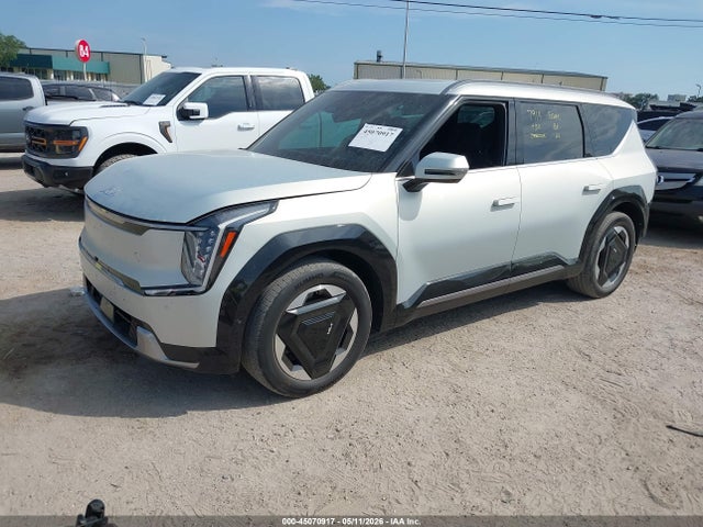 KIA Ev9 Land 2024 KNDADFS53R6027000 Image 2