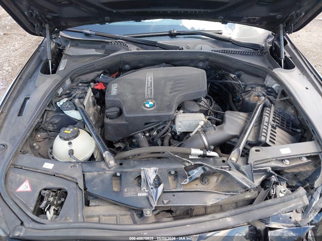 45070928 :رقم المزاد ، WBA5A7C51ED618203 vin ، 2014 Bmw 528i Xdrive مزاد بيع