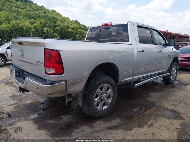 Продажа на аукционе авто 2016 Ram 2500 Slt, vin: 3C6UR5DL2GG103815, номер лота: 45070935