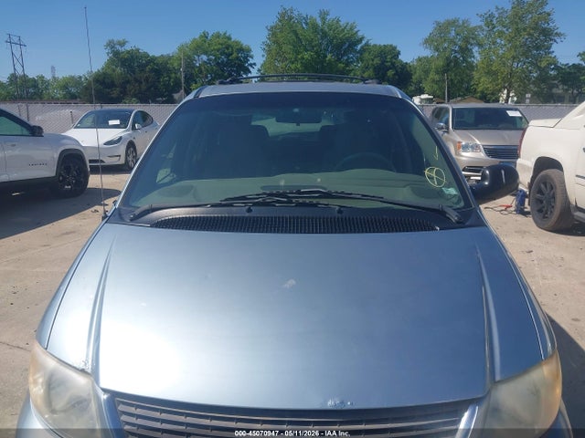 45070947 :رقم المزاد ، 2C4GP44R13R372712 vin ، 2003 Chrysler Town & Country Lx مزاد بيع
