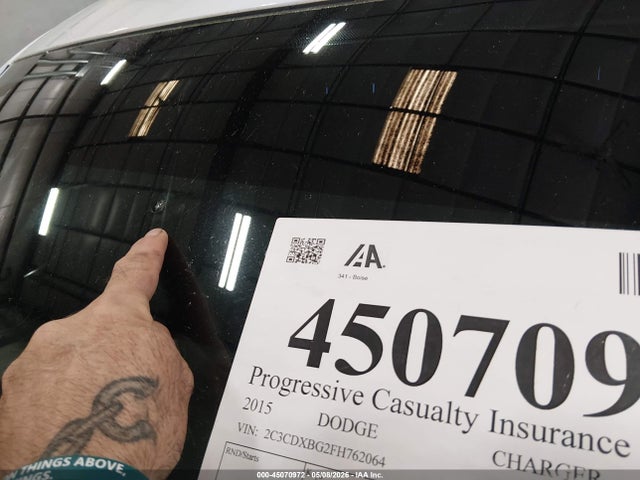 45070972 :رقم المزاد ، 2C3CDXBG2FH762064 vin ، 2015 Dodge Charger Se مزاد بيع