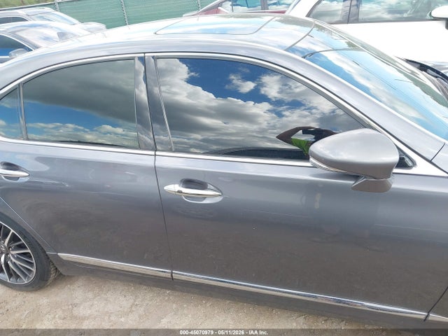 Продаж на аукціоні авто 2014 Lexus Ls 460, vin: JTHBL5EF0E5130539, номер лоту: 45070979