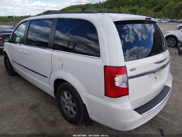 2011 Chrysler Town & Country Touring მანქანა იყიდება აუქციონზე, vin: 2A4RR5DGXBR771246, აუქციონის ნომერი: 45070991