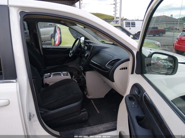 2011 Chrysler Town & Country Touring მანქანა იყიდება აუქციონზე, vin: 2A4RR5DGXBR771246, აუქციონის ნომერი: 45070991
