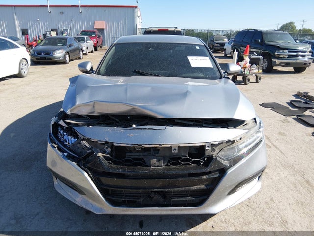 1HGCV1F32JA150727 Honda Accord Sport