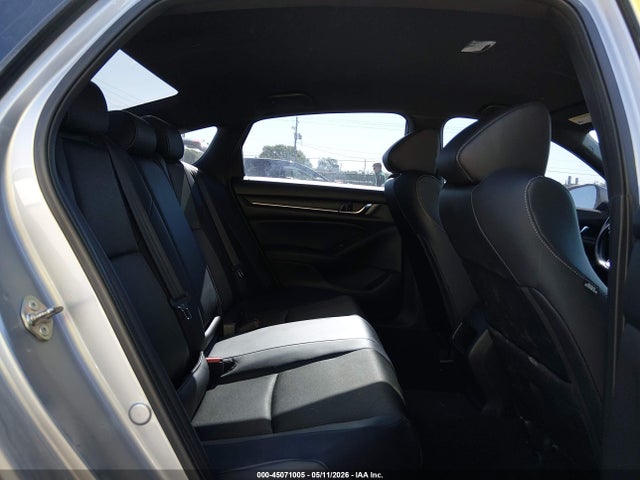 1HGCV1F32JA150727 Honda Accord Sport