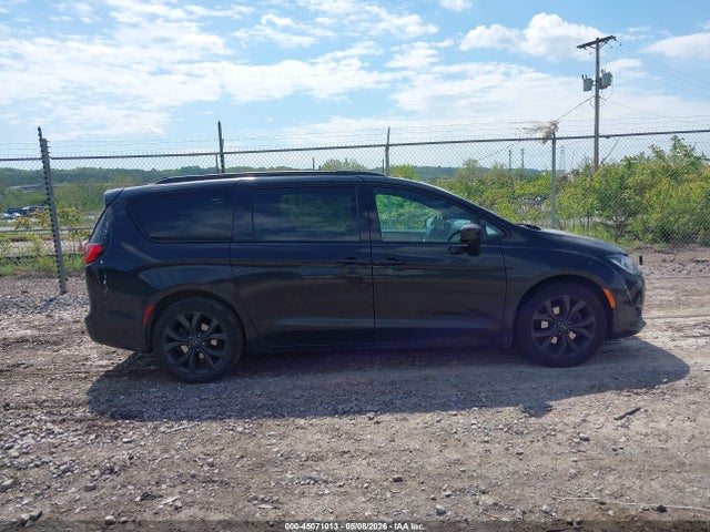 2020 Chrysler Pacifica Touring L მანქანა იყიდება აუქციონზე, vin: 2C4RC1BG7LR108608, აუქციონის ნომერი: 45071013