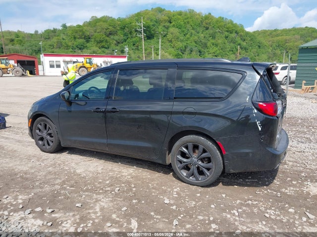2020 Chrysler Pacifica Touring L მანქანა იყიდება აუქციონზე, vin: 2C4RC1BG7LR108608, აუქციონის ნომერი: 45071013