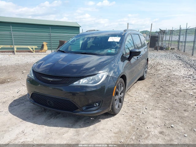 2020 Chrysler Pacifica Touring L მანქანა იყიდება აუქციონზე, vin: 2C4RC1BG7LR108608, აუქციონის ნომერი: 45071013