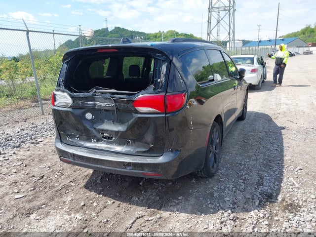 2020 Chrysler Pacifica Touring L მანქანა იყიდება აუქციონზე, vin: 2C4RC1BG7LR108608, აუქციონის ნომერი: 45071013
