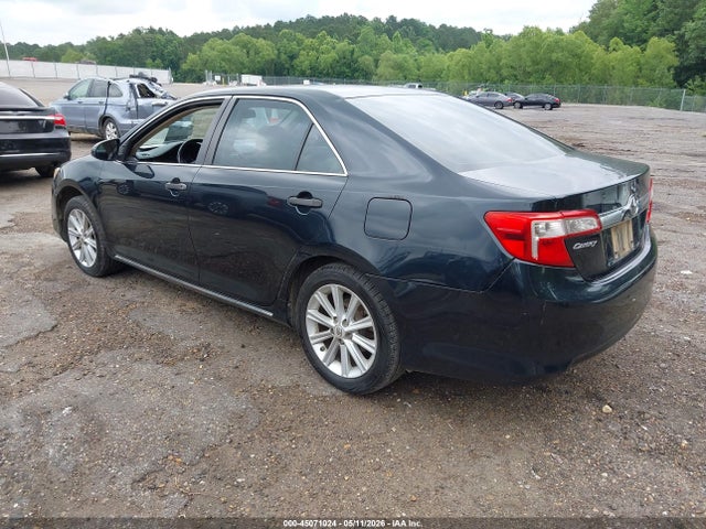 2013 Toyota Camry Xle მანქანა იყიდება აუქციონზე, vin: 4T4BF1FK7DR306182, აუქციონის ნომერი: 45071024