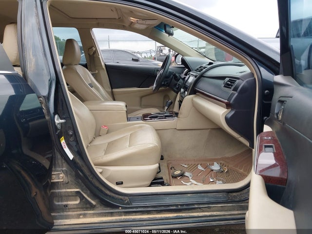 2013 Toyota Camry Xle მანქანა იყიდება აუქციონზე, vin: 4T4BF1FK7DR306182, აუქციონის ნომერი: 45071024
