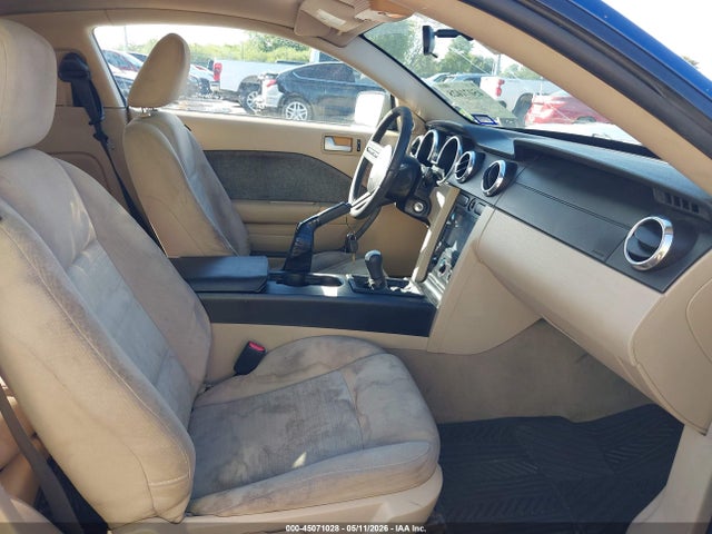Продаж на аукціоні авто 2008 Ford Mustang V6 Deluxe, vin: 1ZVHT80N585119839, номер лоту: 45071028