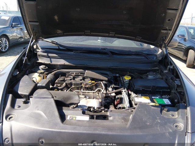 1C4PJLCB6EW158177 Jeep Cherokee Latitude