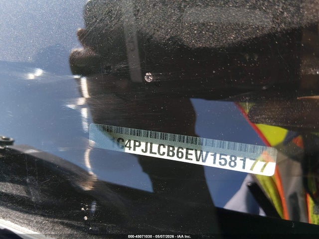 1C4PJLCB6EW158177 Jeep Cherokee Latitude