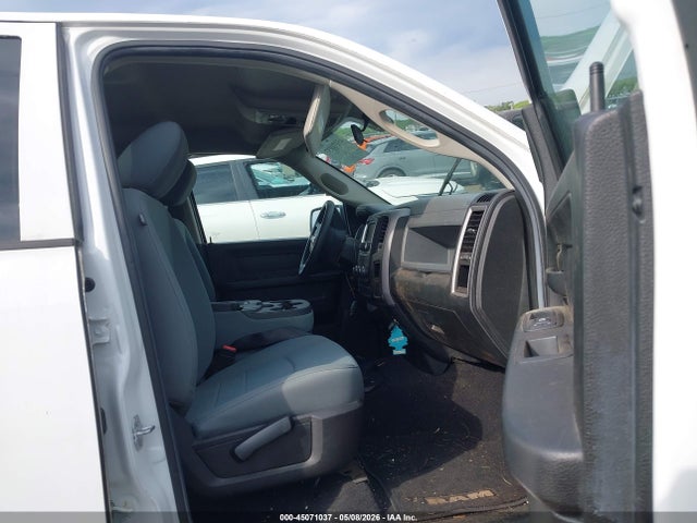 Aukcja sprzedaży 2019 Ram 1500 Classic Express  4x4 6'4 Box, vin: 1C6RR7FT0KS646984, numer aukcji: 45071037