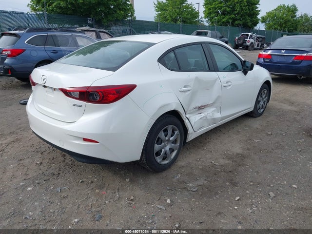 JM1BM1T72F1273648 Mazda Mazda3 I Sv