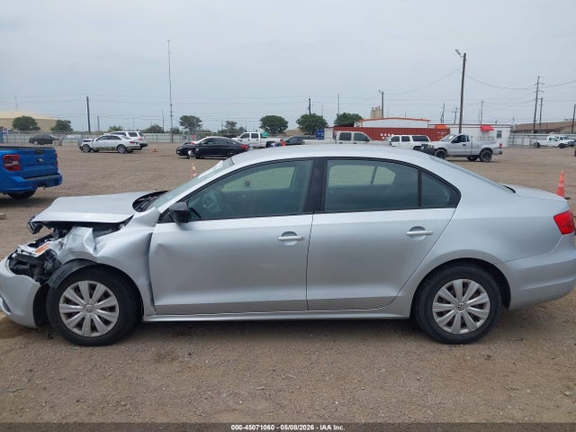 45071060 :رقم المزاد ، 3VW2K7AJ9DM352240 vin ، 2013 Volkswagen Jetta 2.0l S مزاد بيع