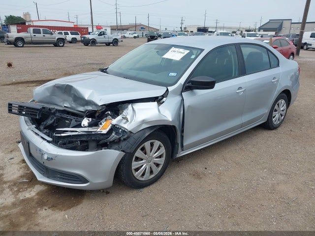 45071060 :رقم المزاد ، 3VW2K7AJ9DM352240 vin ، 2013 Volkswagen Jetta 2.0l S مزاد بيع